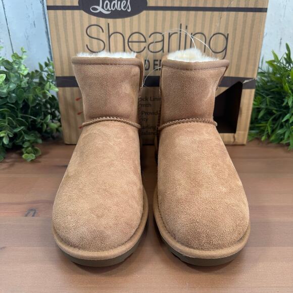 Kirkland Signature Women's Shearling Scalloped Edge Boots Size 9 - Picture 3 of 6